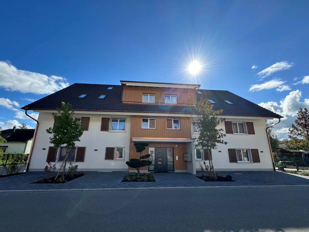 Schönes Wohnen an zentraler Lage - Aussenansicht