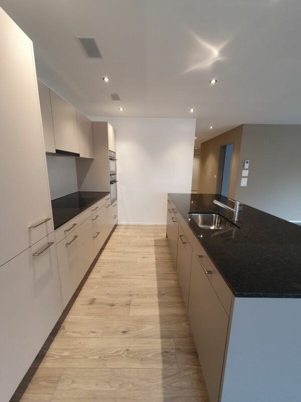 Erstvermietung 109m2: 3.5-EG-Zimmerwohnung inkl. Kellerabteil - Bild 1