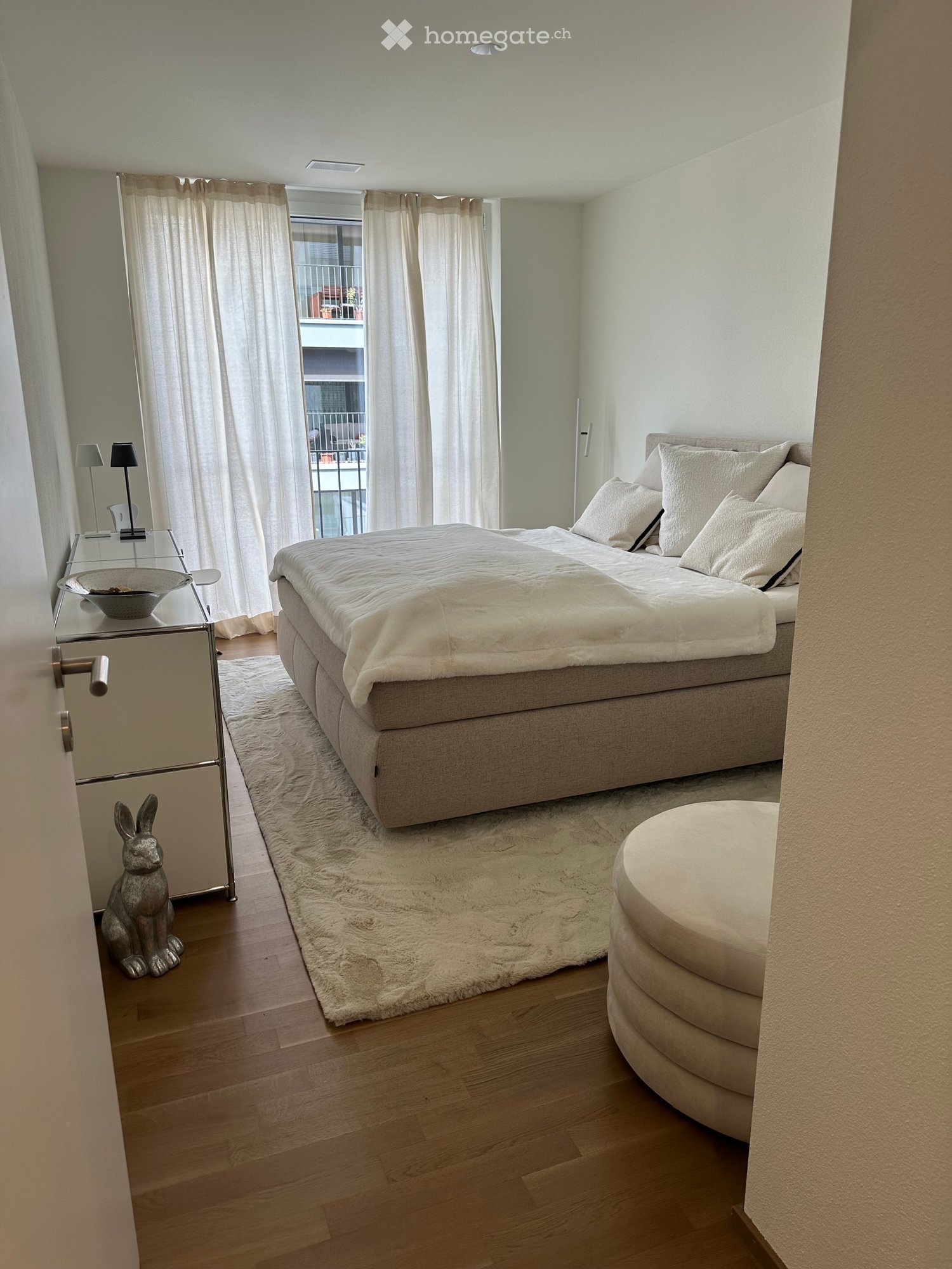 Moderne 3.5-Zimmer-Wohnung mit Balkon und schöner Aussicht in Bottmingen - Bild 8