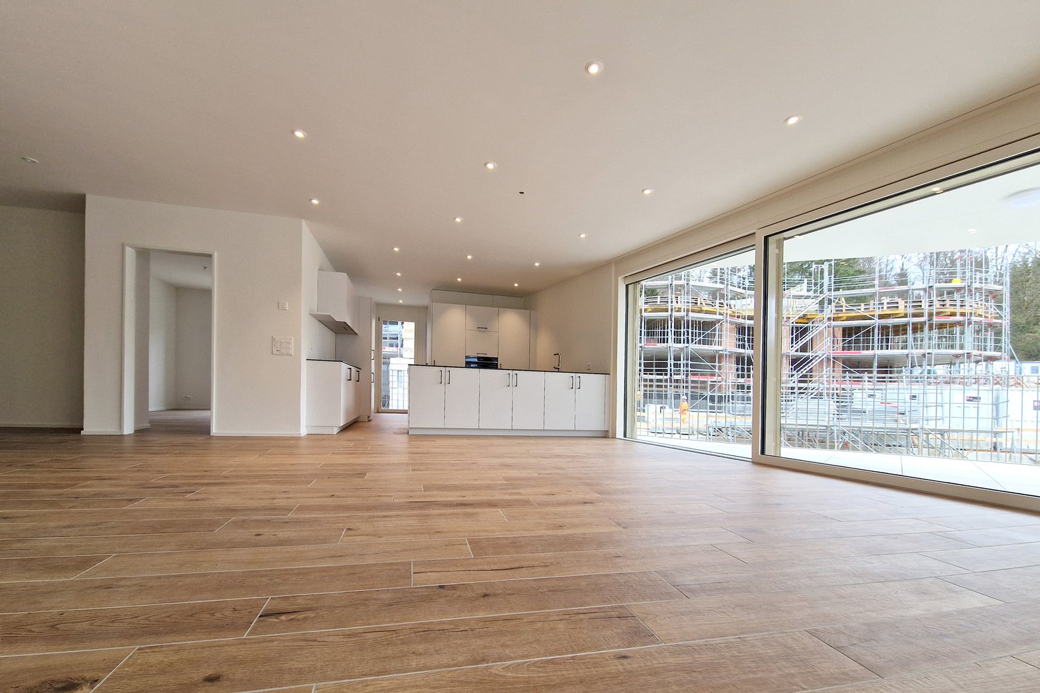 Lichtdurchflutete Wohnung mit Wow-Effekt - Bild 4