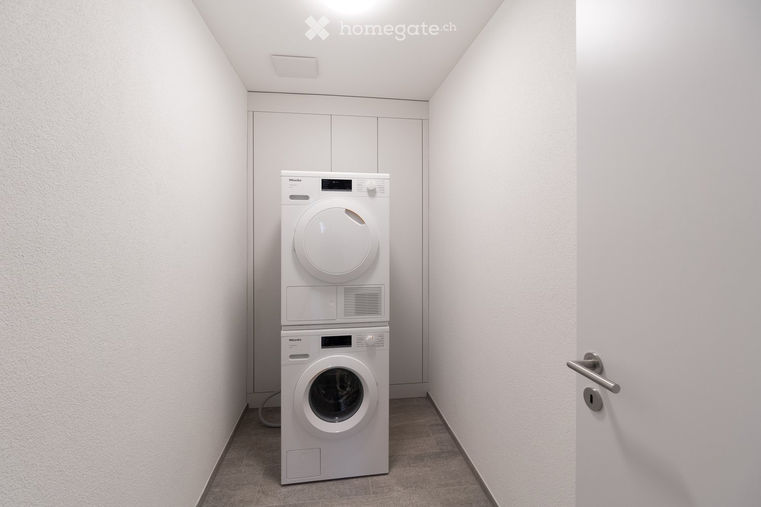 Moderne 3.5-Zimmer-Neubau-Wohnung mit Balkon und Aussicht in Menziken - Bild 8