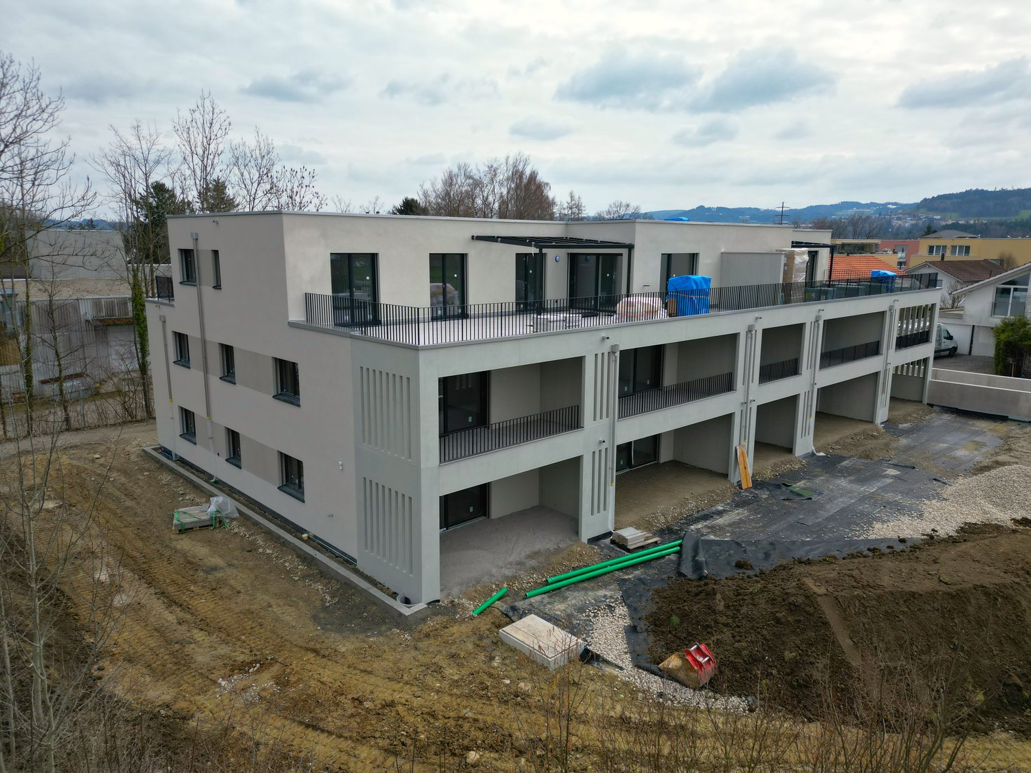 NEUBAU 2.5-Zimmer Gartenwohnung an ruhiger Lage - Bild 2