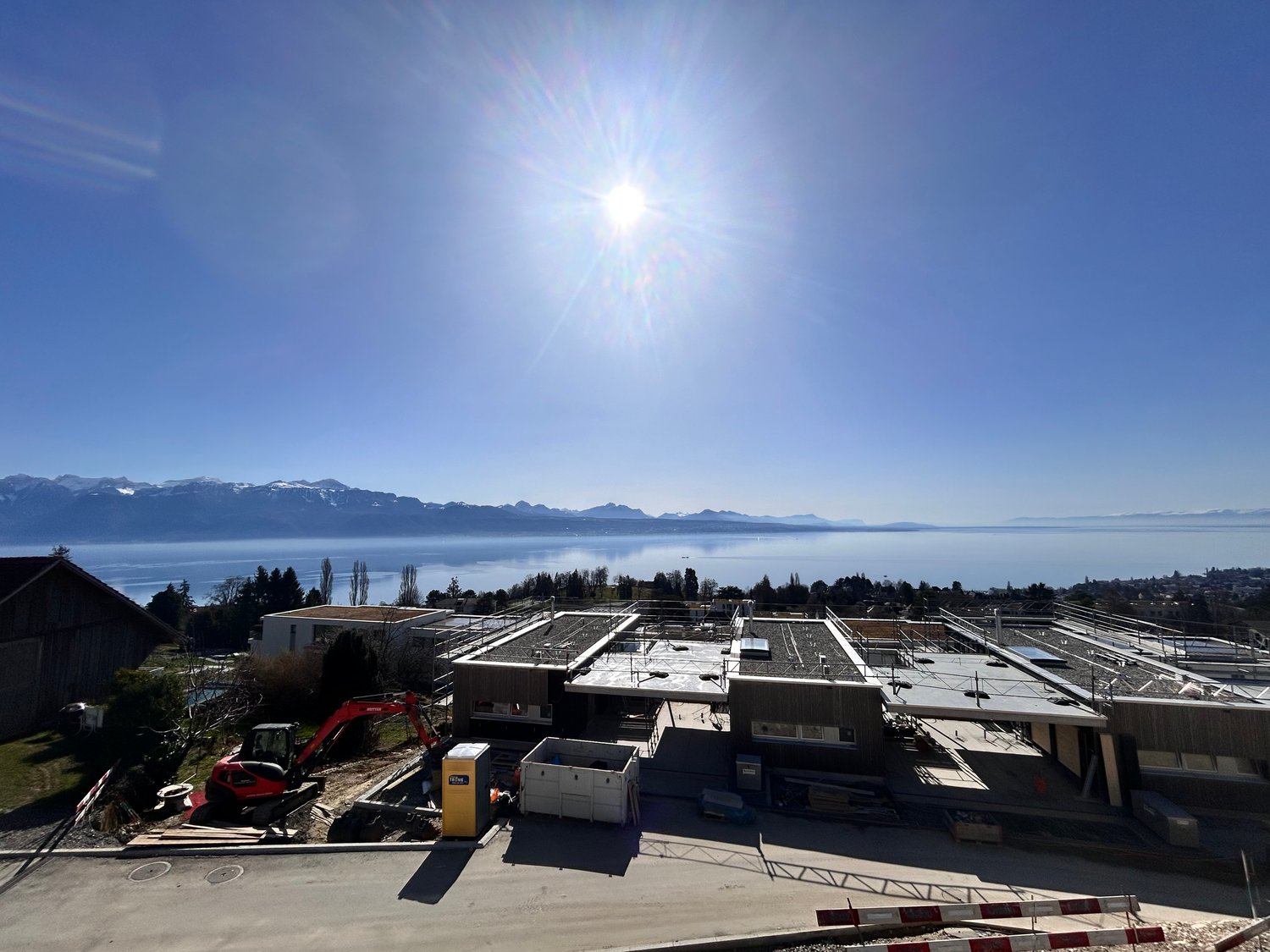 Magnifique maison mitoyenne de 6.5 pièces à Lutry avec vue imprenable - Bild 2