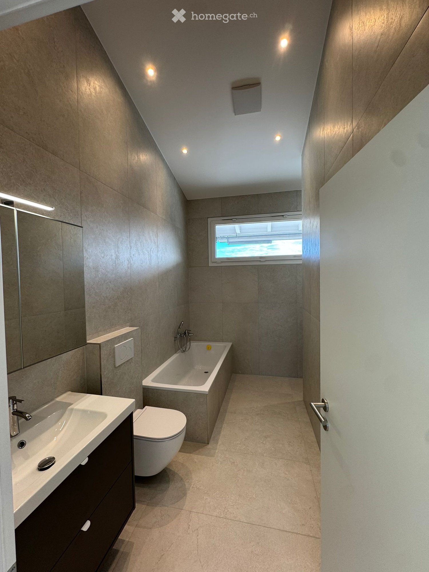 Erstvermietung: Sehr schöne Attika-Wohnung (ca. 105m2) mit grosser Terrasse (ca. 34m2) - Bild 8