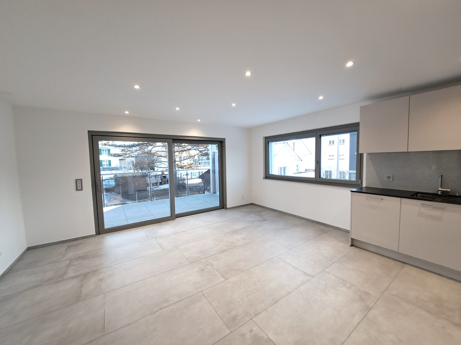 A louer magnifique appartement de 2,5 pièces dans un immeuble neuf avec place de parc dans le garage - Bild 5