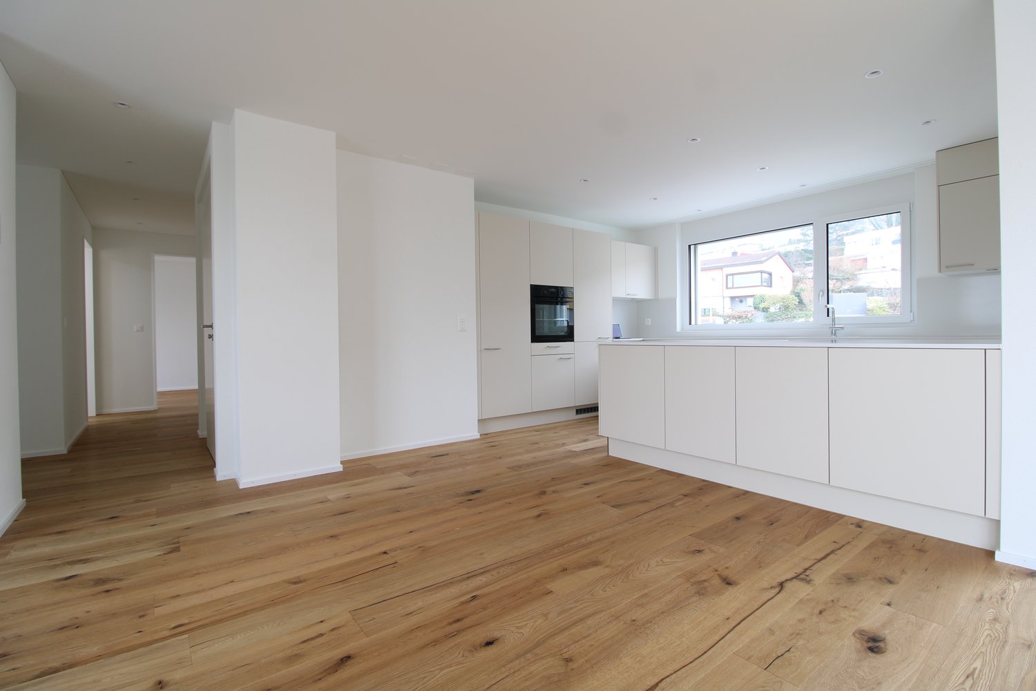 Moderne Attikawohnung mit grosszügigen Terrasse - Bild 3