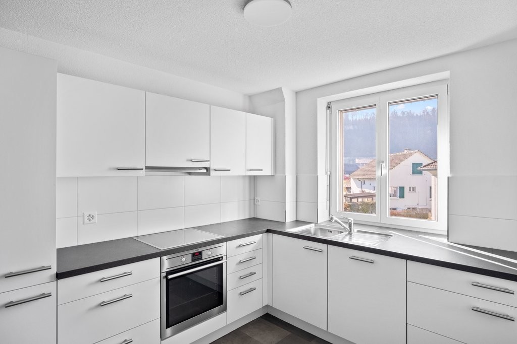 KLEINE ABER FEINE WOHNUNG AN ZENTRALER LAGE ZU VERMIETEN - Bild 1