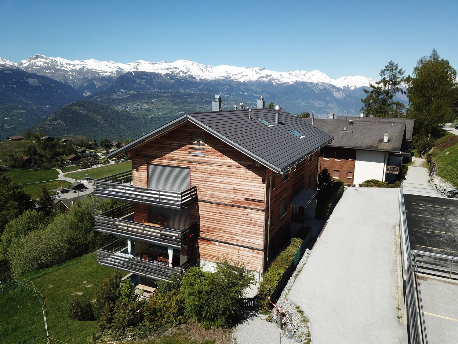 A louer pour une année - Magnifique duplex avec vue imprenable à Nax - Bild 10