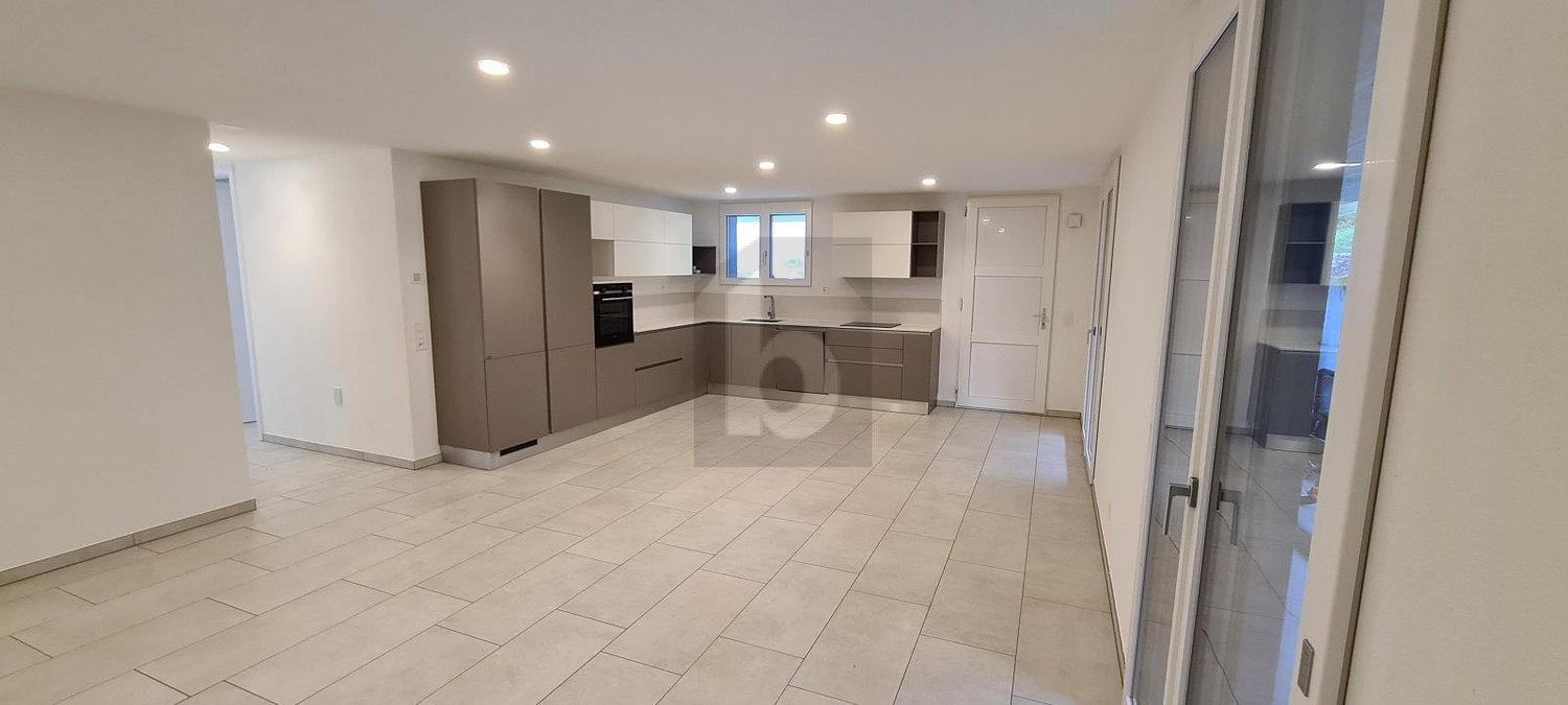 NEUF AU CALME PROCHE DU CENTRE - Bild 1