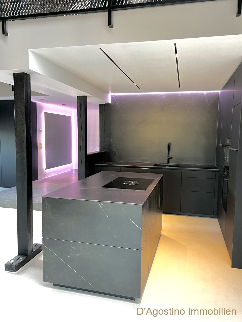 Luxury Loft - *EXCLUSIVE* - Fully Furnished - Bild 6