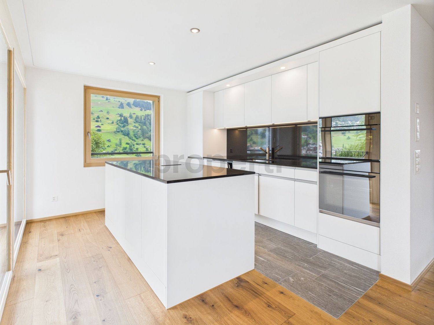 SchÃ¶ne 5.5-Zimmer Maisonette-Neubauwohnung mit Berg- und Seeblick in Brigels - Image 3