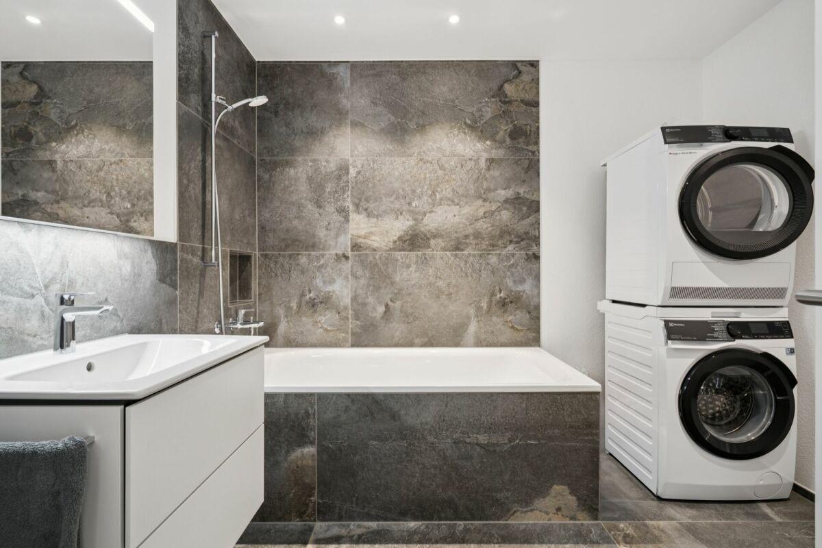 3.5-Zimmer-Attika mit traumhafter Fern- und Bergsicht - Bild 7