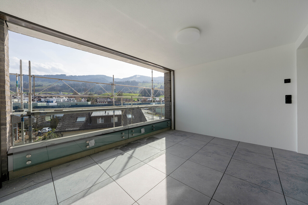 Moderne 2.5-Zimmer-Wohnung mit hochwertigem Ausbau und Loggia - Bild 5