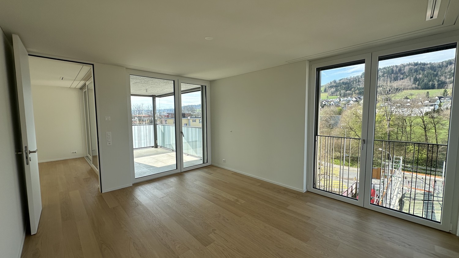 HAUS AM BACH - NAHE DER NATUR, NAHE DER STADT - Zimmer 1