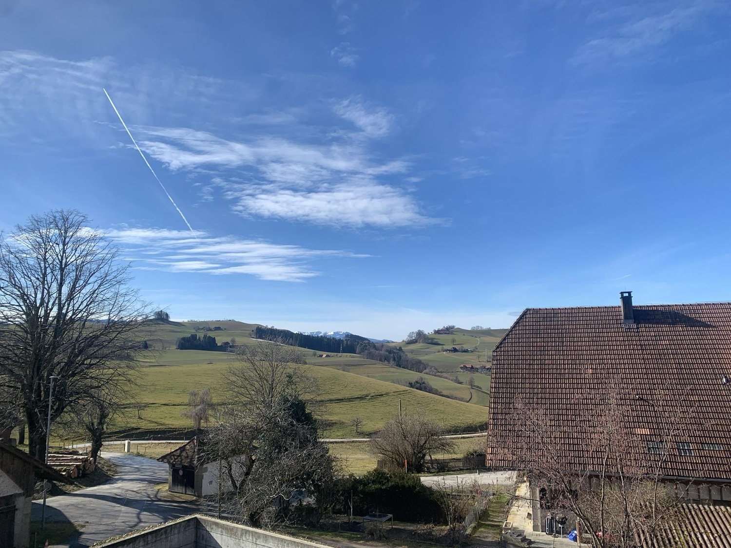 Neue 3.5-Zimmer Dachwohnung auf dem Bauernhof - Bild 12