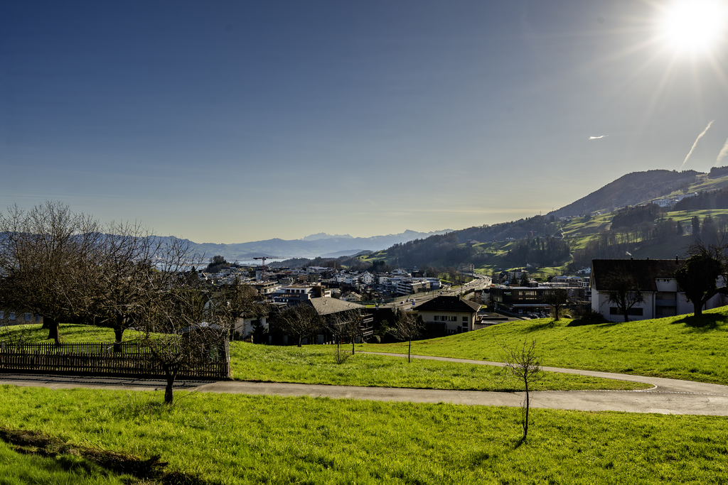 Exklusive 4.5 Zimmer-Wohnung im Obergeschoss (Neubau) - Aussicht_OG