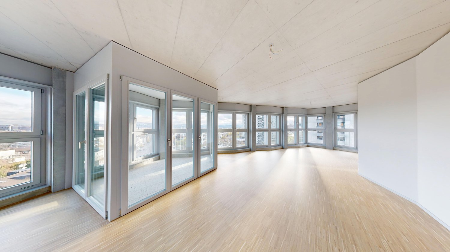 PANORAMA & URBAN: Erstvermietung "SPHINX" - Bild 1