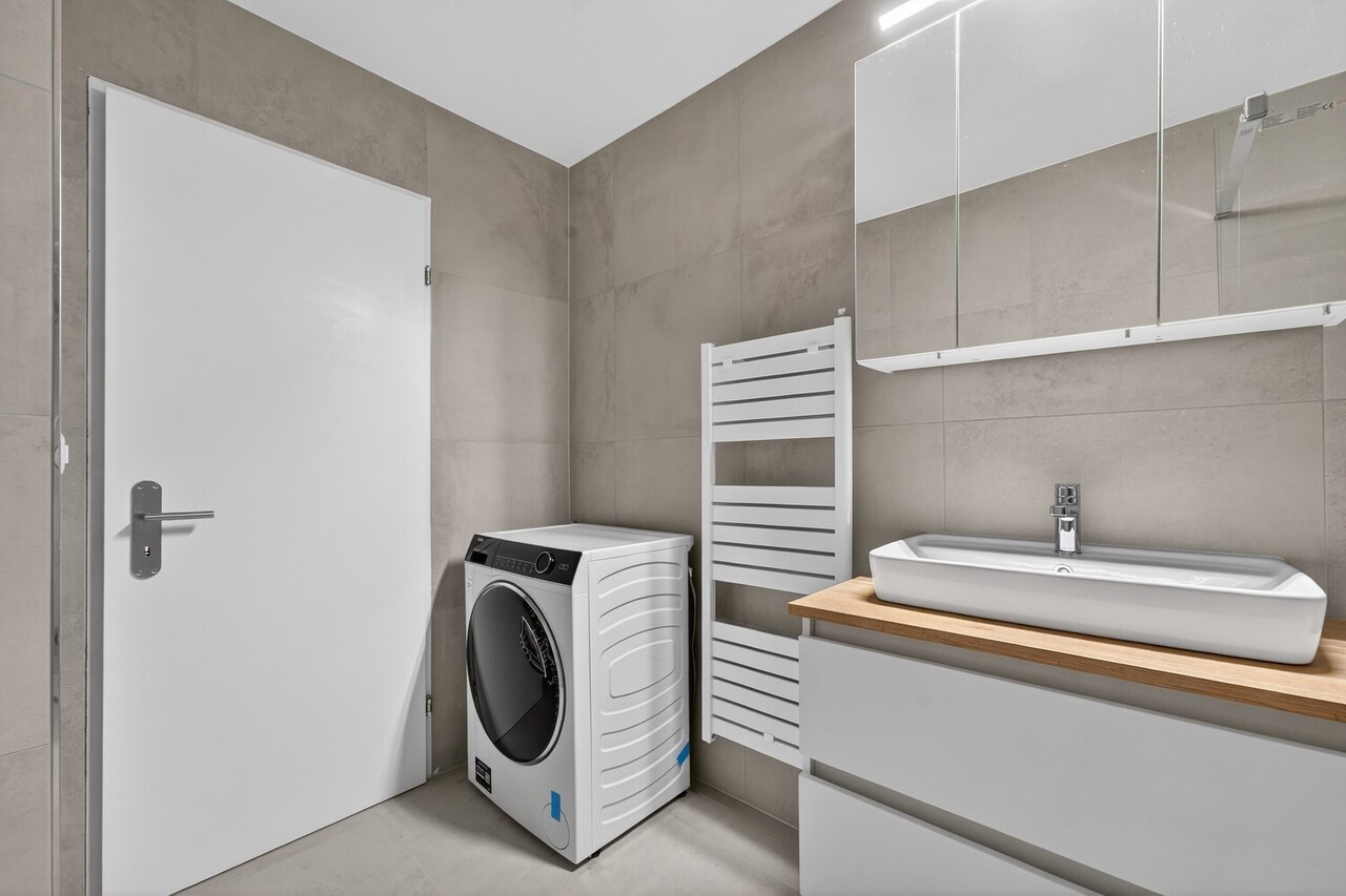 Erstvermietung: 2.5-Zimmer-Wohnung mit 2 Balkonen & Seeblick - Bild 7