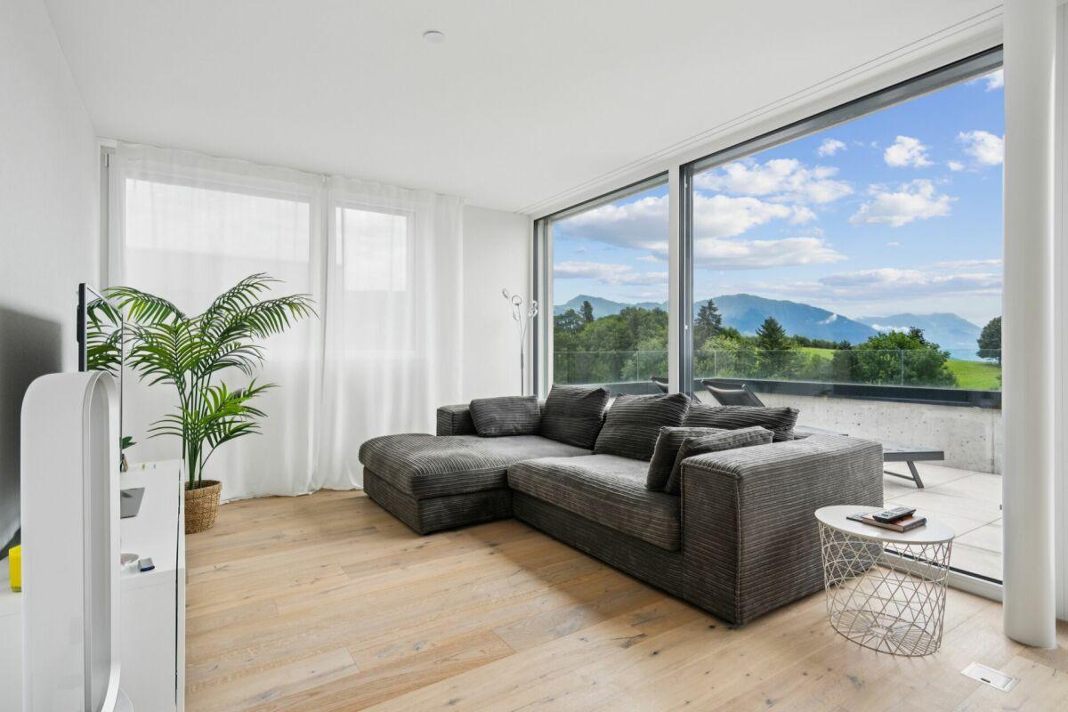 3.5-Zimmer-Attika mit traumhafter Fern- und Bergsicht - Bild 5