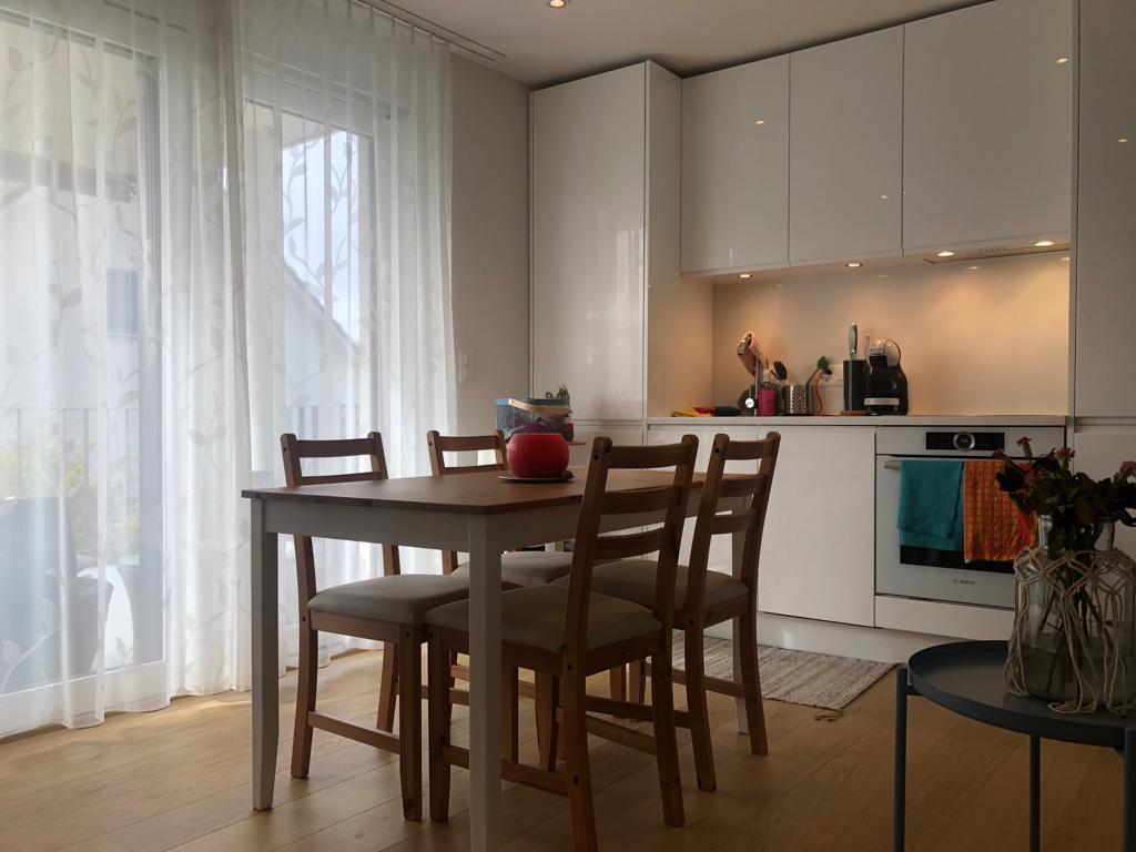 KLEIN ABER FEIN! Sonnige 2.5 Zimmer Wohnung inkl. privatem Waschturm - Bild 4