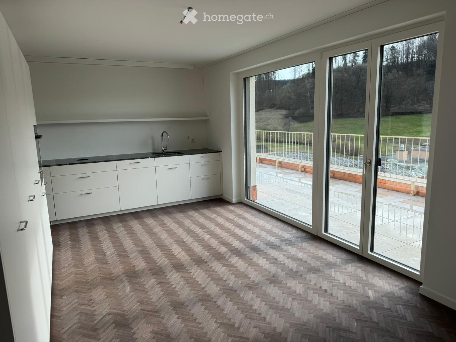 Exklusive 4.5-Zimmer-Attikawohnung mit Panoramaausblick in Birmensdorf mit 2 Terrassen (45m²) - Bild 3
