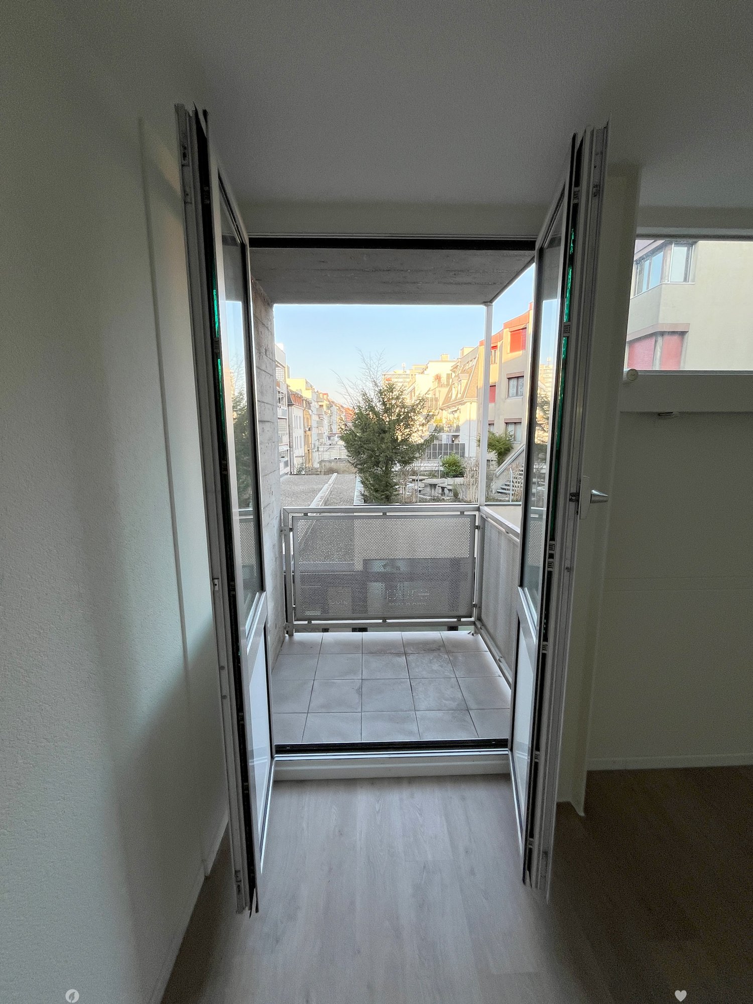 Sanierte 3.5-Zi-Whg mit Terrasse und Balkon - IMG_1384