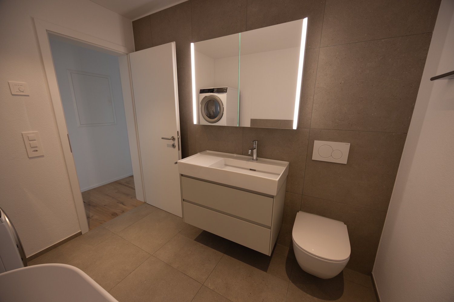 Moderne 4.5-Zimmer-Neubau-Wohnung mit Balkon in Affeltrangen - Bild 6