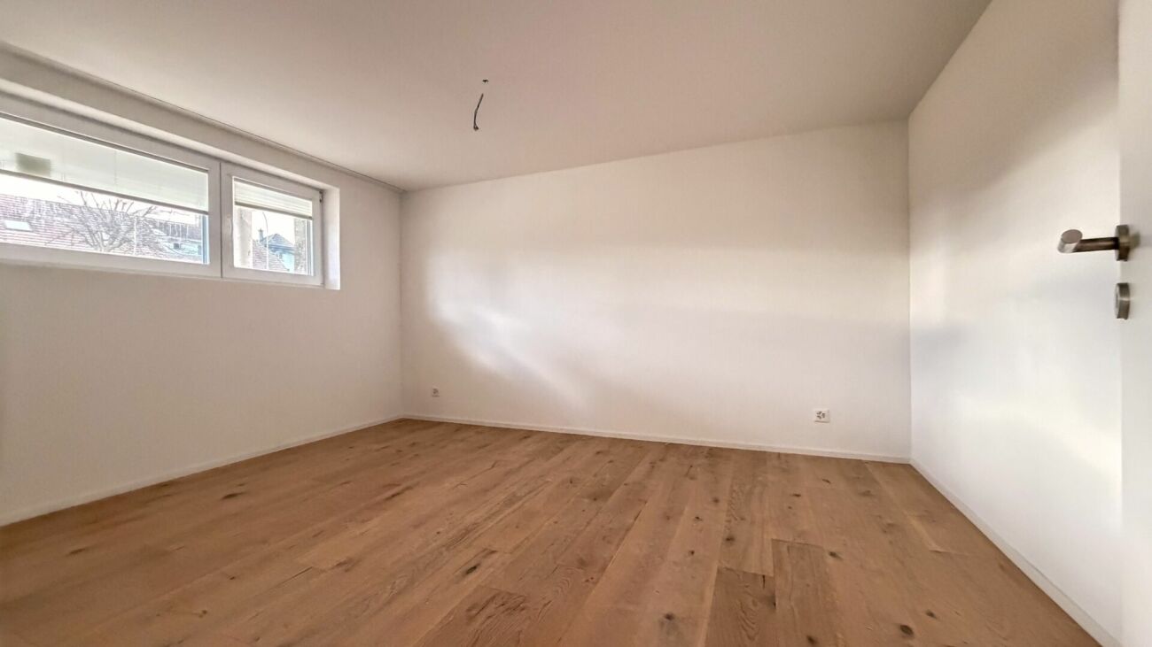 Kernsanierte 2.5 Zimmer WHG im Erstbezug K - Bild 4