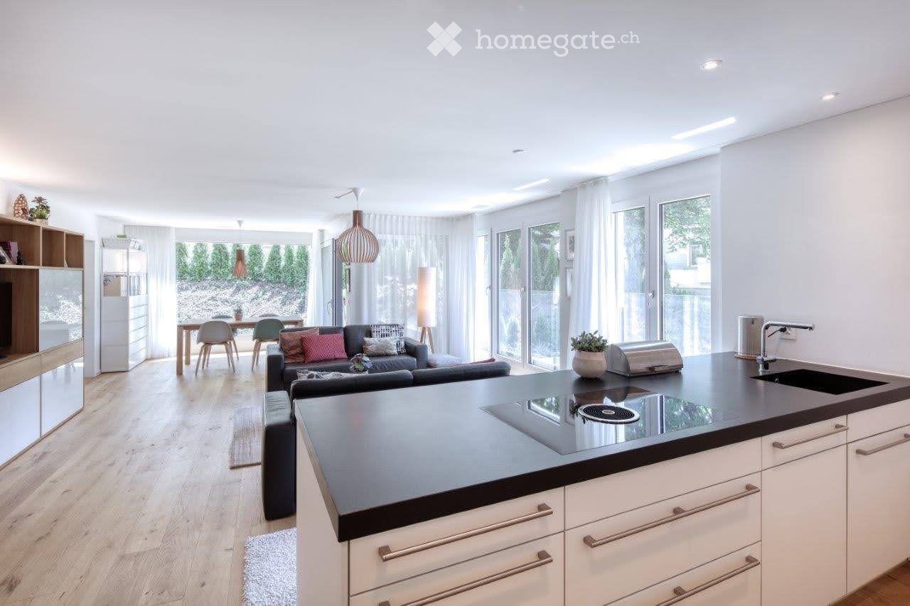 Moderne 4.5-Zimmer-Neubauwohnung mit Balkon und Tiefgaragenplatz in Zürich-Witikon - Bild 3