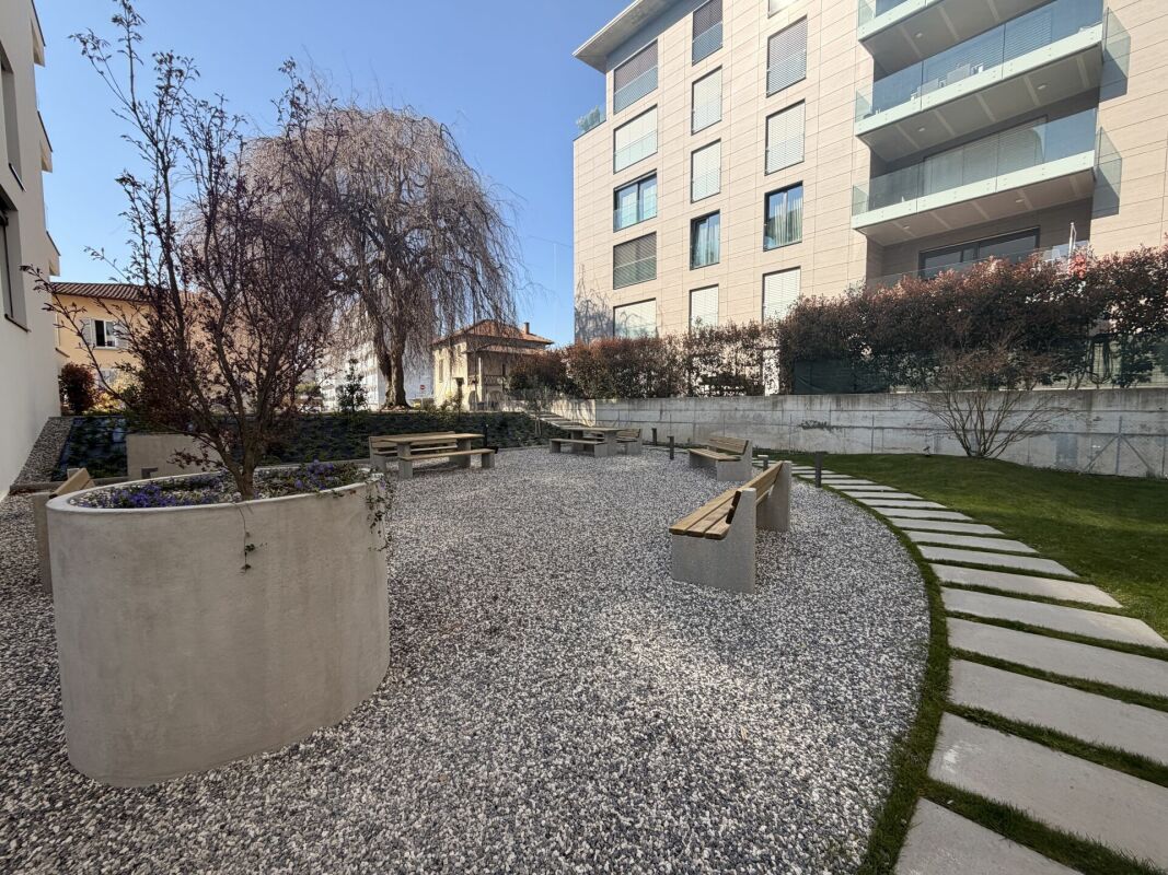 MASSAGNO NUOVO ATTICO 2.5 LOCALI AMPIO E CON TERRAZZA COPERTA (ARREDATO) - Bild 12