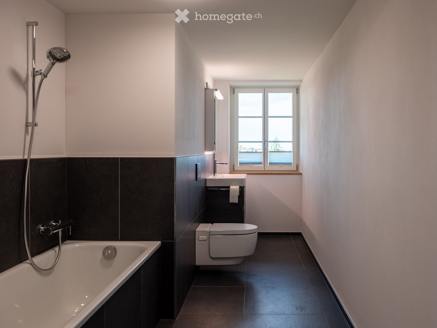 Neue moderne 3.5 Zi. Wohnung mit Charme in Bauernhaus im EG - Bild 6