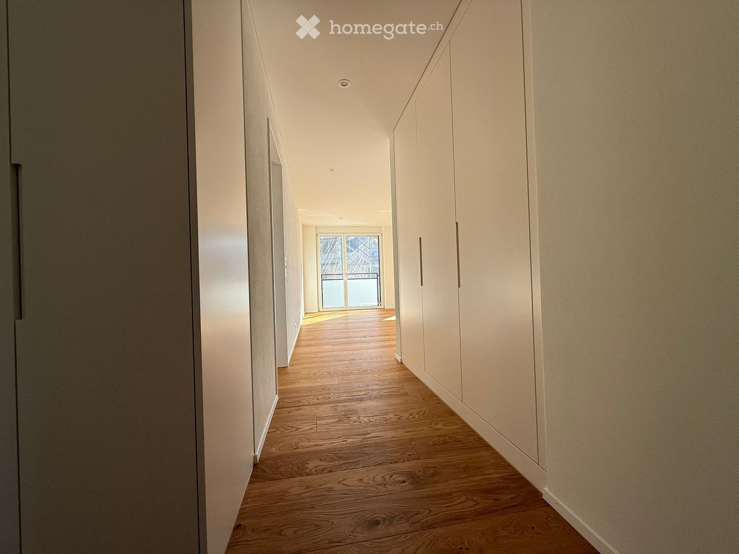 Moderne 3.5-Zimmer-Dachwohnung mit Aussicht in Hausen am Albis - Bild 9