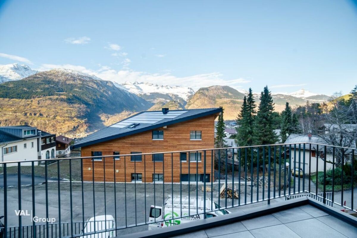 Top - Vermietobjekt - 3.5 Zimmerwohnung mit atemberaubender Weitsicht - Bild 9