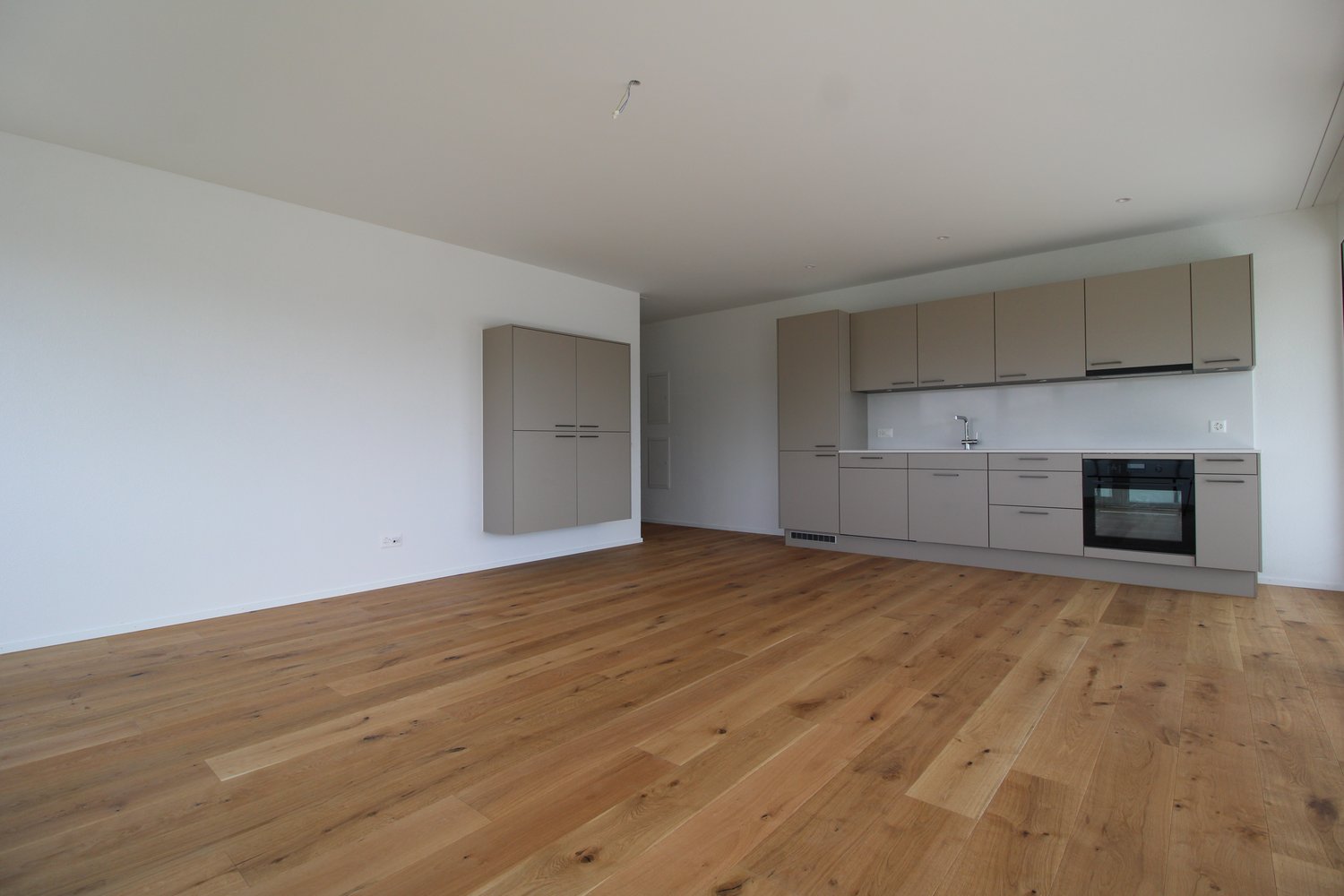 Charmante und helle 4.5-Zimmer-Wohnung in Bischofszell zu vermieten - Bild 2