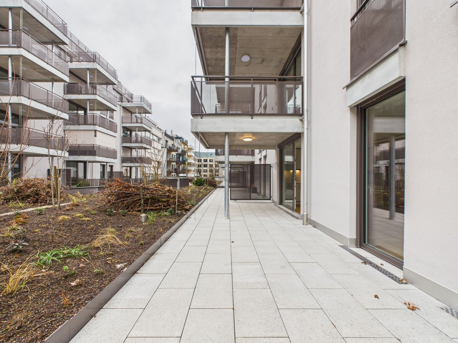 Moderne 3.5-Zimmer-Wohnung mit Balkon, Basel - Image 6