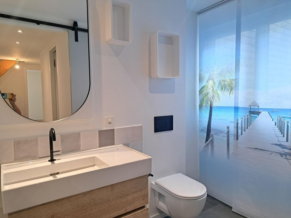 Duplex 4.5 pièces centre ville 115 m2 avec terrasse en toit - 1220_68f2451bb14a00.16735560.jpg