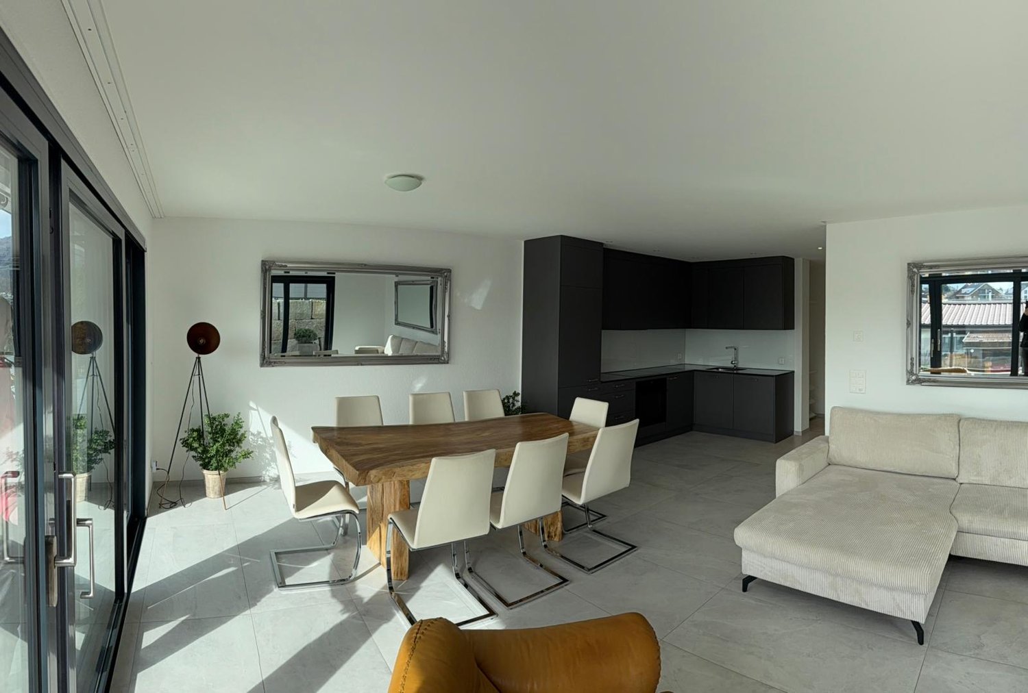 Neue 2.5 Zimmerwohnung als ERSTBEZUG - Bild 3