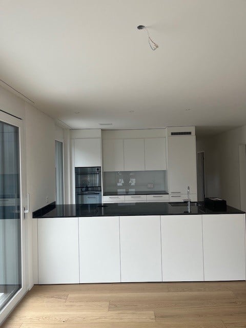 Moderne 4.5-Attikawohnung in Bachenbülach - Bild 4