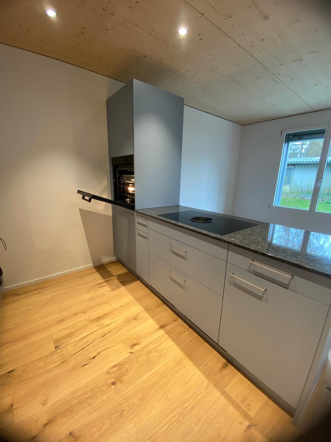 Neubauwohnung mit Terrasse - Küche 2