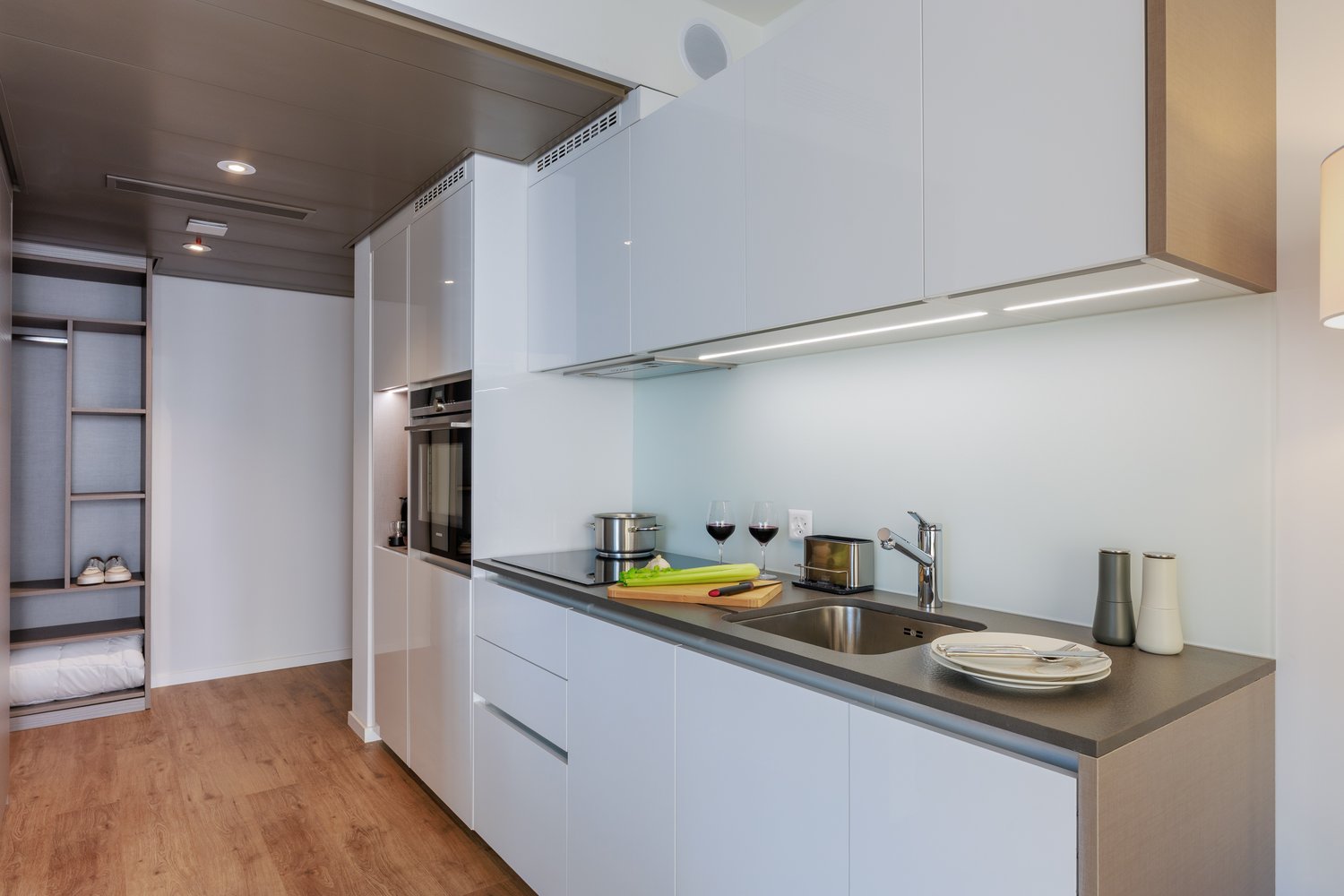 Base XL+ - Genève - Bild 6