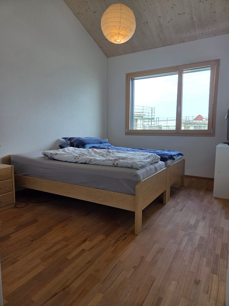 Moderne 4-Zimmer-Dachwohnung mit traumhafter Aussicht - 9a114d2e-c60d-41eb-9dc1-9ba0910e3cdb.JPG