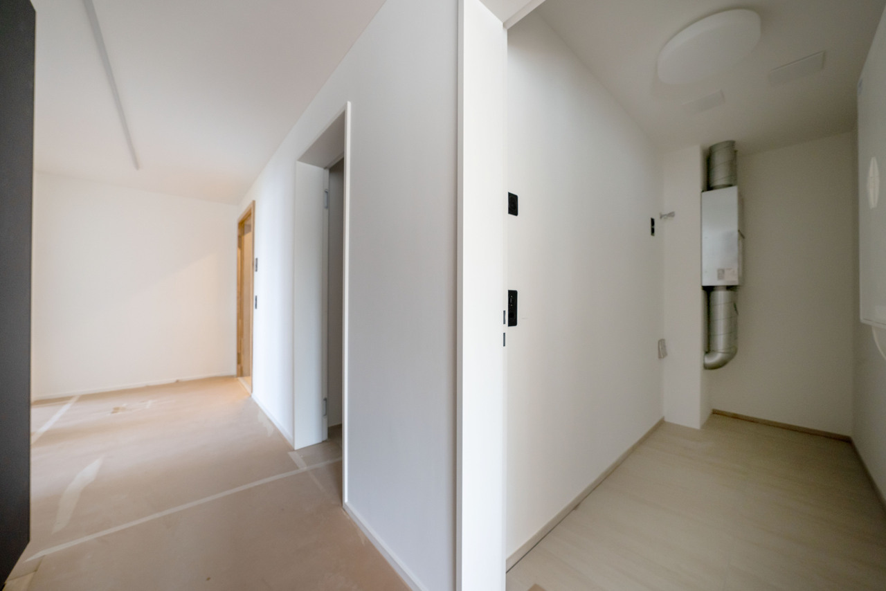 Traumwohnung mit schöner Loggia und Bergsicht - Bild 9