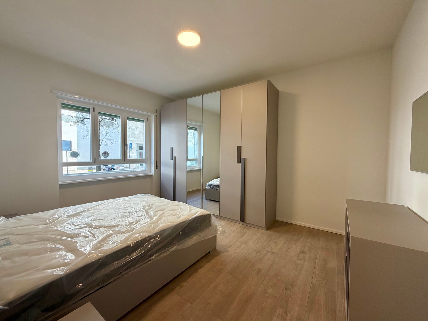 Chiasso Nuovo 2.5 loc. Arredato Pigione 1'050 Spese 200 - Bild 7