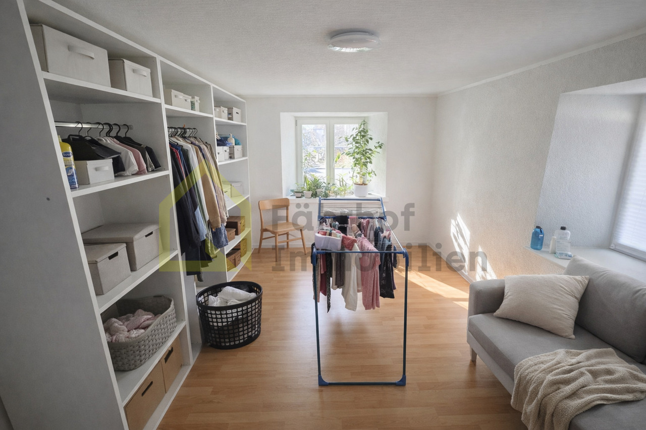 Helle Familienwohnung mit sonnigem Balkon - Bild 11