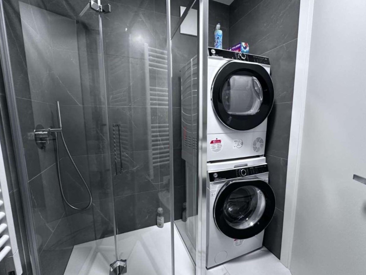 PRESTIGIOSO BILOCALE ARREDATO CON MERAVIGLIOSO TERRAZZO - Bild 6