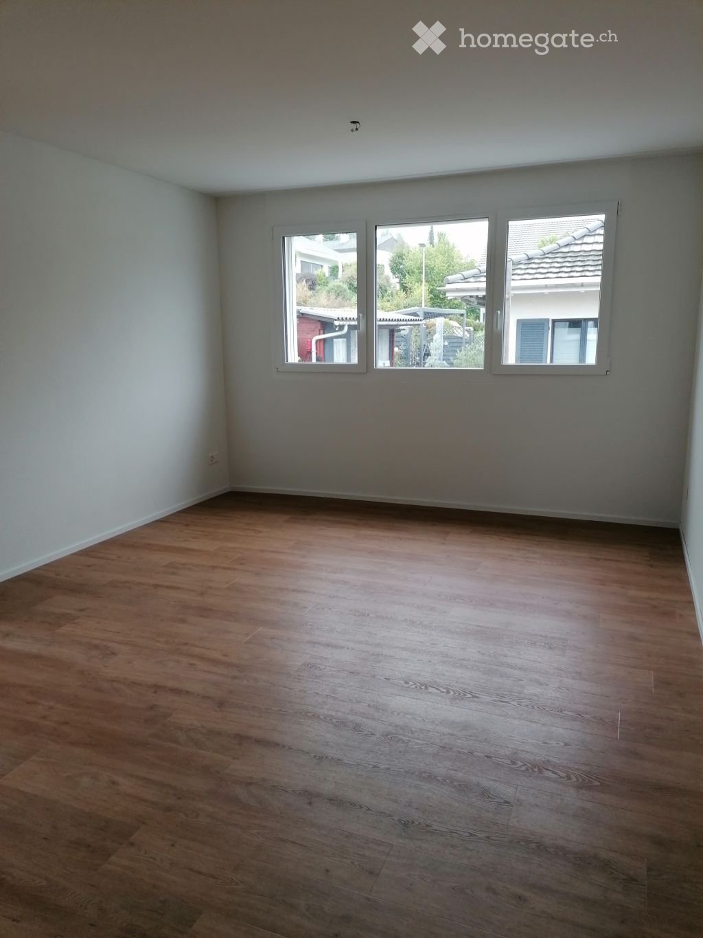 Moderne 2,5-Zimmer-Wohnung in Thürnen - Bild 3