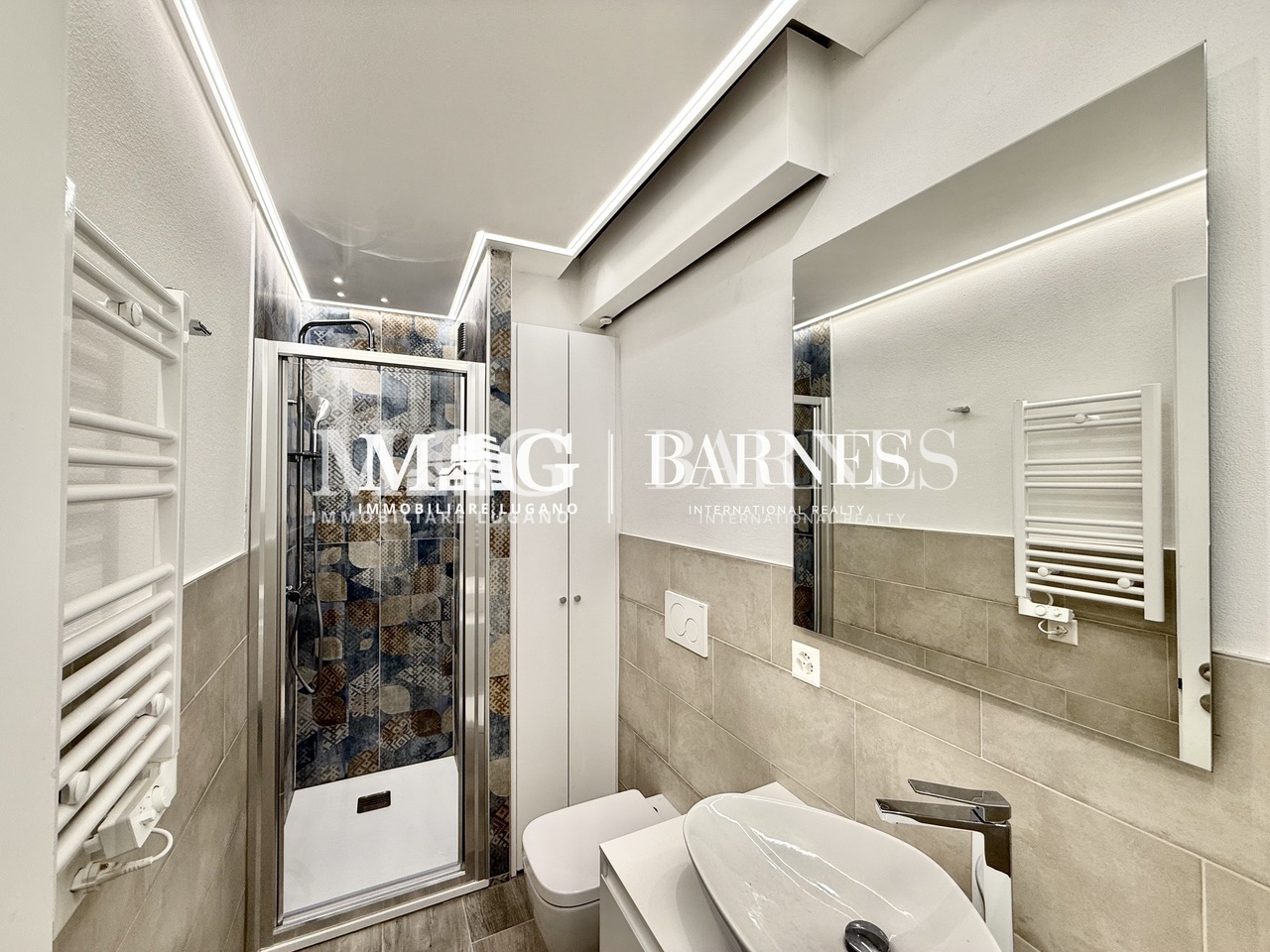 Castagnola: Appartamento 4.5 ristrutturato direttamente sul lago - Bild 8