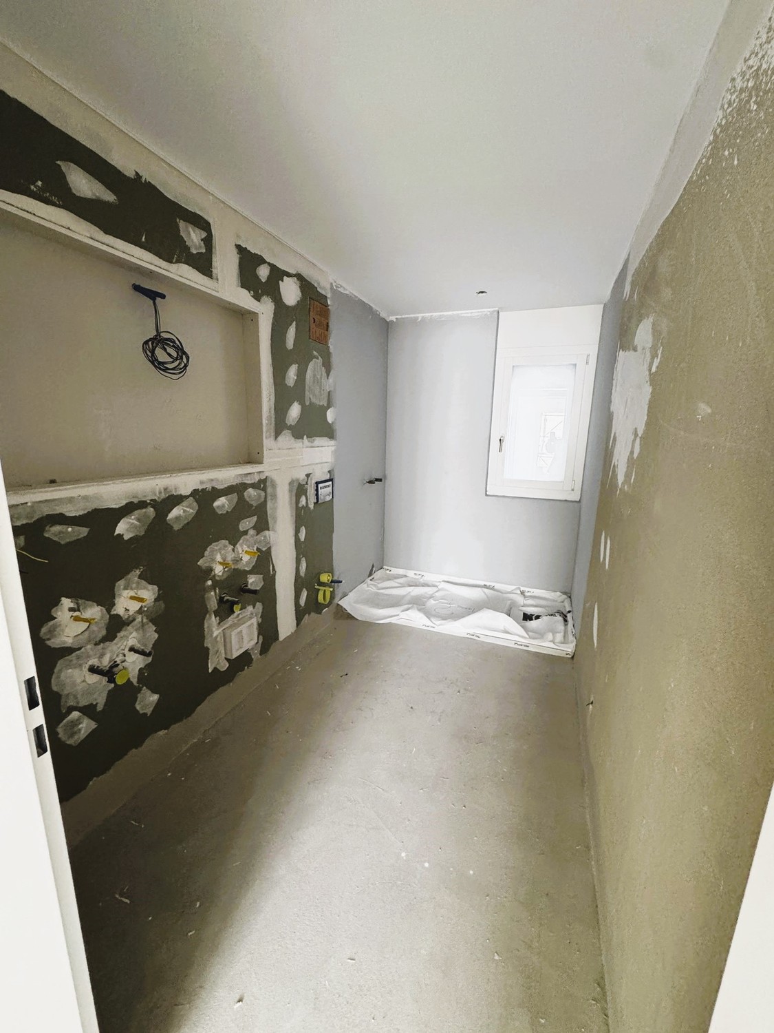 Stilvoll wohnen im Herzen von Hünikon - Badezimmer