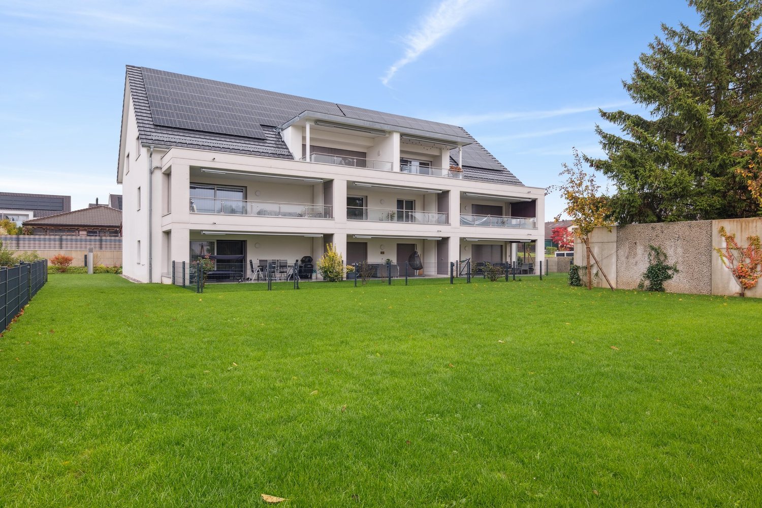 Moderne Neubauwohnung im Minergiestandard mit Waschturm - Aussenansicht