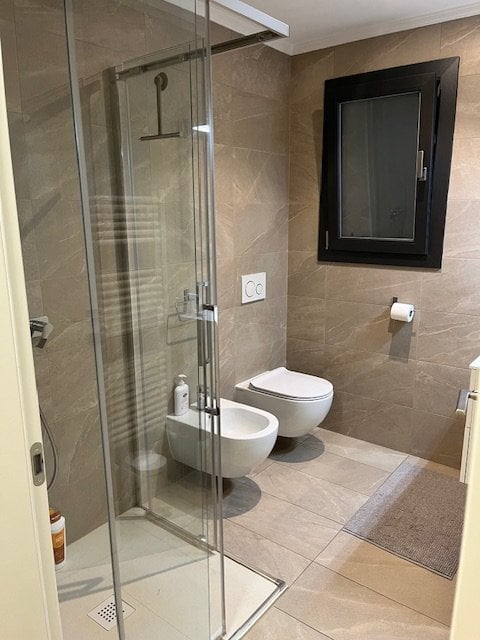 Cerco subentrante per appartamento 2.5 locali a Vacallo - Bild 2